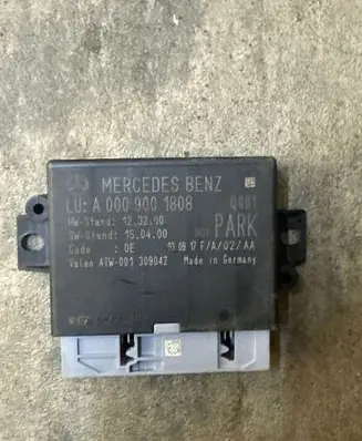 Mercedes-Benz C AMG W205 Parking PDC control unit/module A0009001808 309042