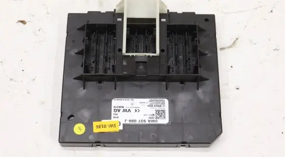 Volkswagen Golf VIII Other control units/modules 5WA937086J