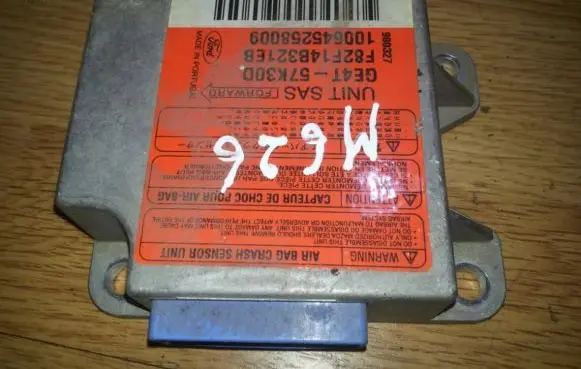 Mazda 626 Airbag control unit/module ge4t57k30d ge4t-57k30d