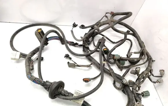 Nissan Almera Tino Engine installation wiring loom 24011BU801