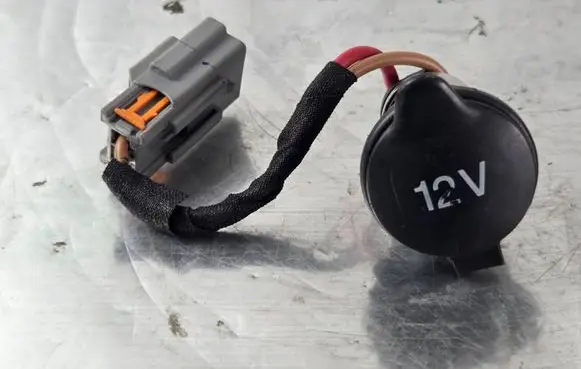 Ford Grand C-MAX 12 V Socket (rear) AM5T19A236AA