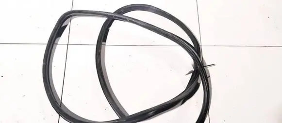Opel Zafira A Rubber seal front coupe door 