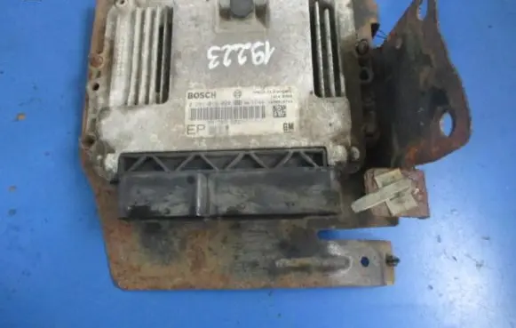 Opel Zafira B Engine control unit/module ECU 55205622EP