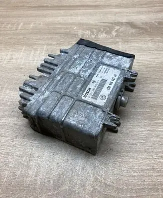 Volkswagen Golf III Engine control unit/module ECU 030906027AA 0261204616