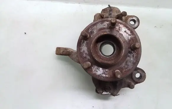 Front wheel hub spindle knuckle