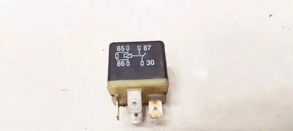 Audi A6 S6 C5 4B Other relay 431951253H