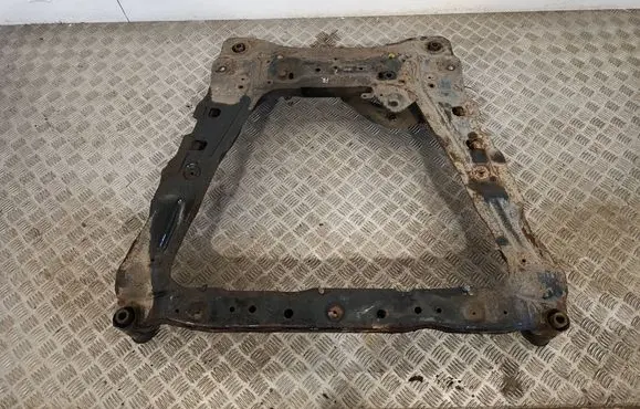 Nissan Qashqai+2 Front subframe 