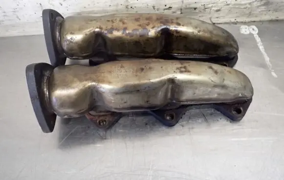 Audi A6 S6 C5 4B Exhaust manifold 059253033C