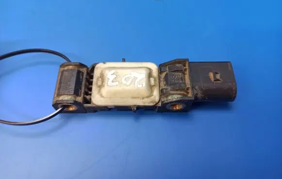 Mercedes-Benz CL C215 Airbag deployment crash/impact sensor 0028200826