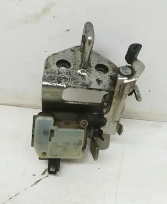 Skoda Octavia Mk2 (1Z) Tailgate/trunk/boot lock/catch/latch 1Z9827511C