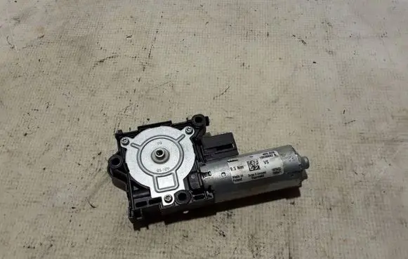 Sunroof motor/actuator