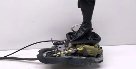 BMW 7 E38 Gear shifter/selector 1422557