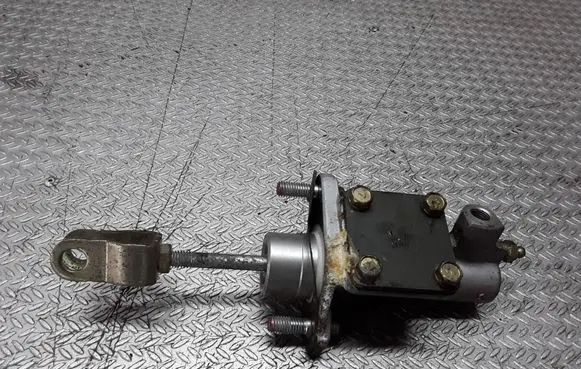 Mitsubishi Outlander Clutch master cylinder
