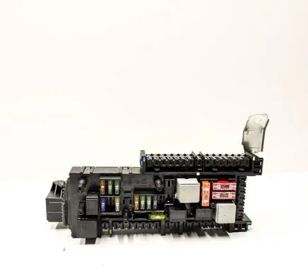 Mercedes-Benz C W204 Fuse box set