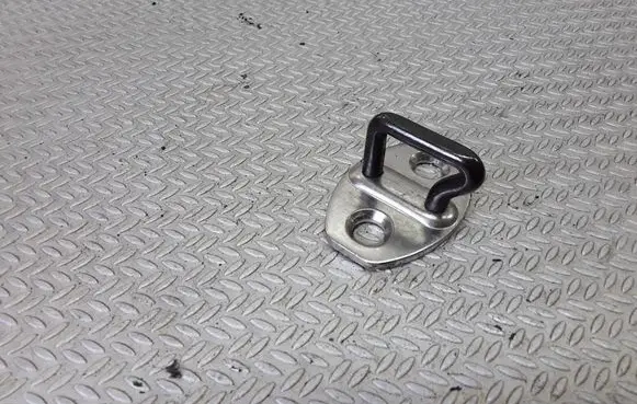 Volkswagen Golf V Rear door lock loop/hook striker 1K0837033