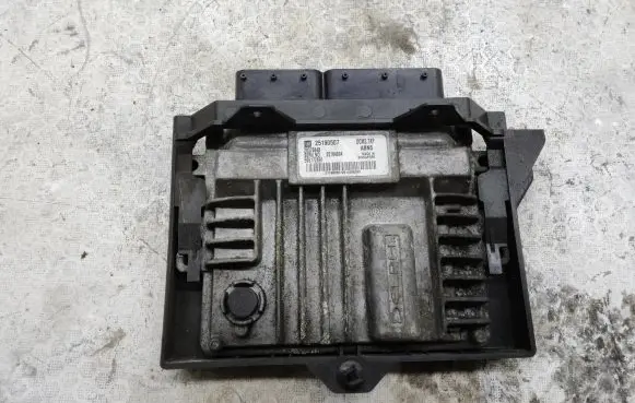 Chevrolet Captiva Engine control unit/module 25190507 25184894 28376848