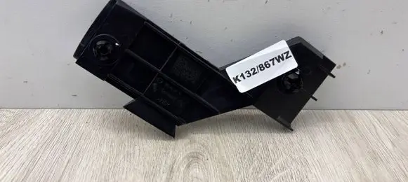 Mercedes-Benz Sprinter W901 W902 W903 W904 Rear bumper mounting bracket 9018850214
