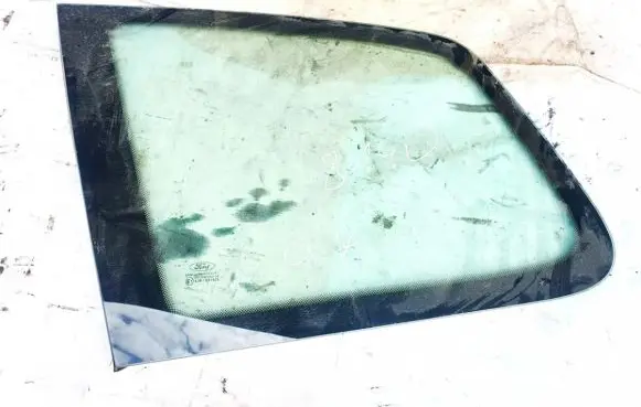 Ford Focus C-MAX Rear side window
