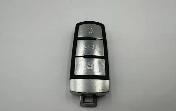 Volkswagen PASSAT B7 Ignition key/card 3C0959752BA