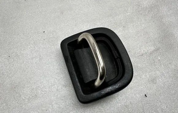 Skoda Octavia Mk3 (5E) Tie down hook / loop 8V0863503