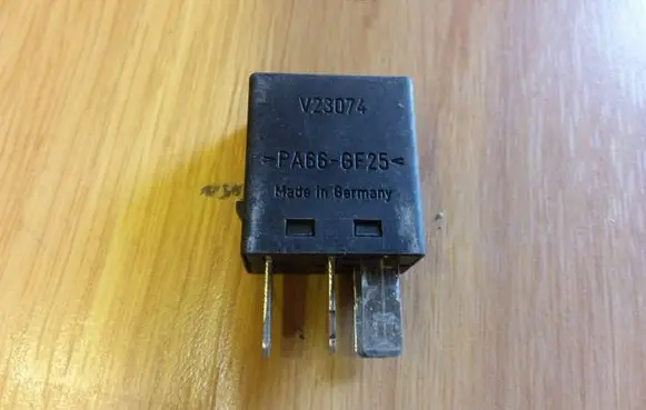 Volvo S40, V40 Other relay 198 MB953382