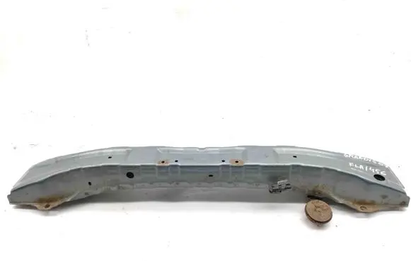 Mitsubishi Grandis Front bumper cross member