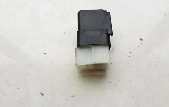 Nissan Almera N16 Other relay 25630 79960
