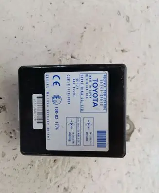 Toyota Corolla Verso AR10 Door central lock control unit/module 897410F010
