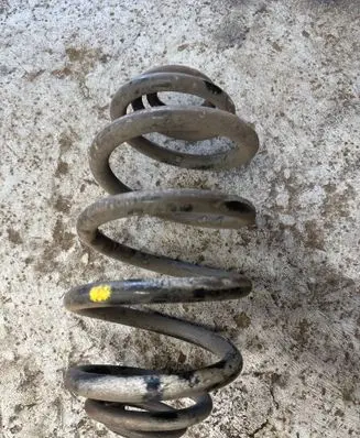 Opel Zafira C Rear coil spring