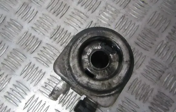 Engine oil radiator