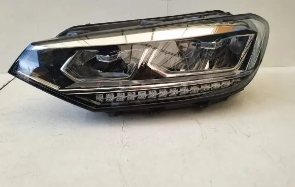 Volkswagen Touran III Headlight/headlamp 5TB941035B
