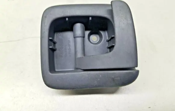 Volvo S80 Engine bonnet (hood) release handle 9483313RH