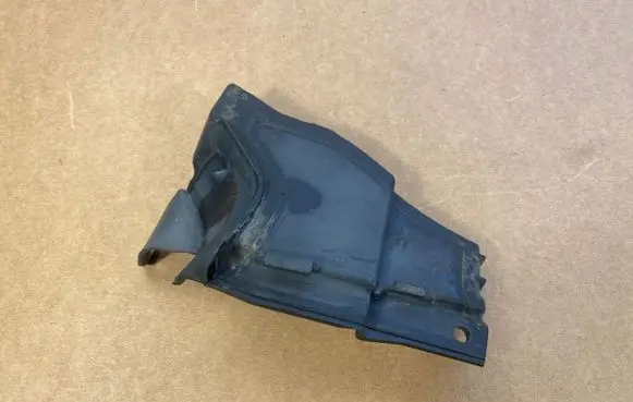 BMW X5 E70 Other engine bay part 51757171791
