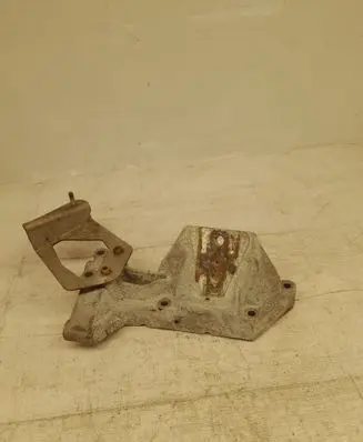 Iveco Daily 5th gen Engine mount bracket 5801382943 124223