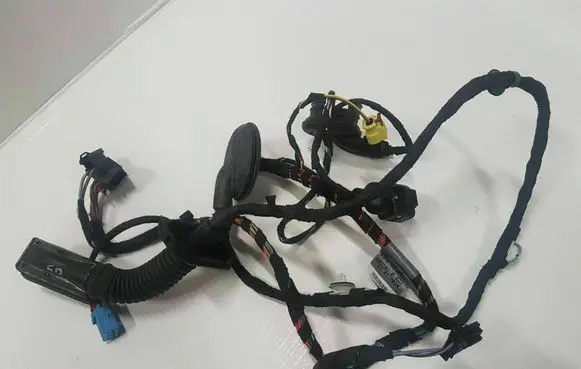Audi A3 S3 8V Front door wiring loom 8V4971029