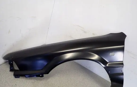 Mitsubishi Galant Fender 