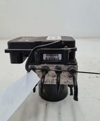 Volkswagen Polo IV 9N3 ABS Pump 6Q0907379AF 6Q0614117S
