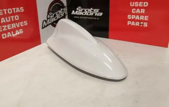 Volvo V70 Roof (GPS) antenna cover 