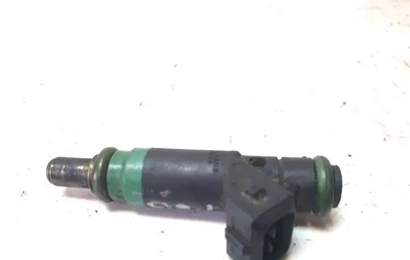 Ford Focus Fuel injector 98MF8A