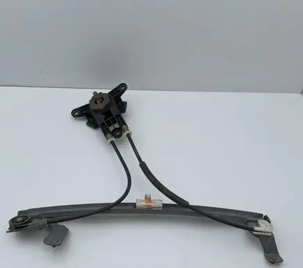 Peugeot 106 Rear door manual window regulator 111074