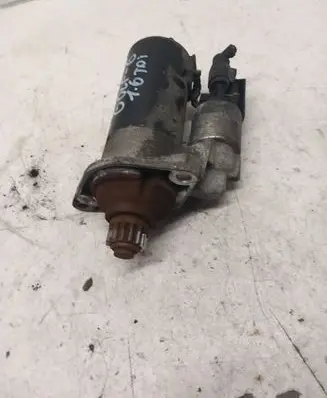 Volkswagen Golf VI Starter motor