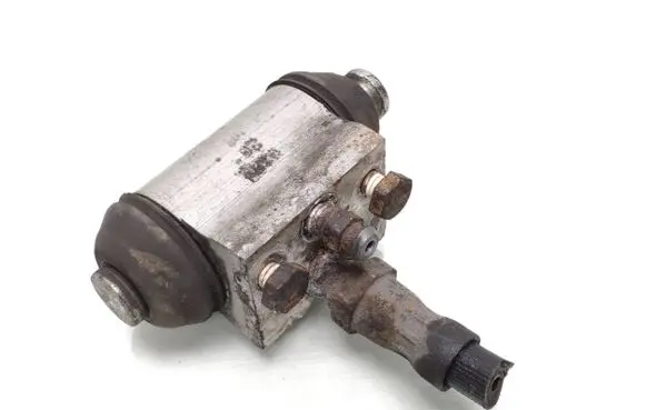 Ford Focus Rear brake cylinder 32660959
