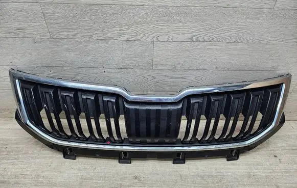 Skoda Karoq Front bumper upper radiator grill 57A853653B