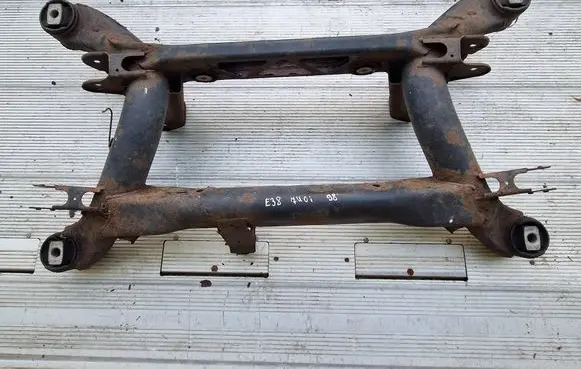 BMW 7 E38 Rear subframe 1090510 33311090082