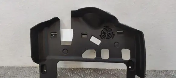 BMW 3 G20 G21 Dashboard lower bottom trim panel 6805570