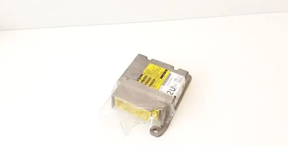Toyota Avensis T250 Airbag control unit/module 8917005190 215955104