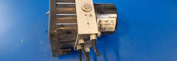 BMW 1 E81 E87 ABS Pump 3451-678476301 99608T
