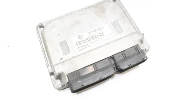 Volkswagen Polo VI Engine control unit/module 03D906033F 5WP4029802
