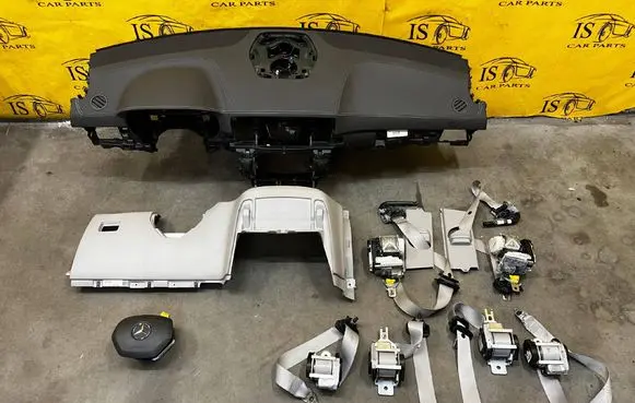 Mercedes-Benz GL X166 Dashboard 