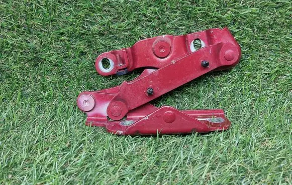 Bentley Continental Tailgate/trunk/boot hinge 3W8827301H